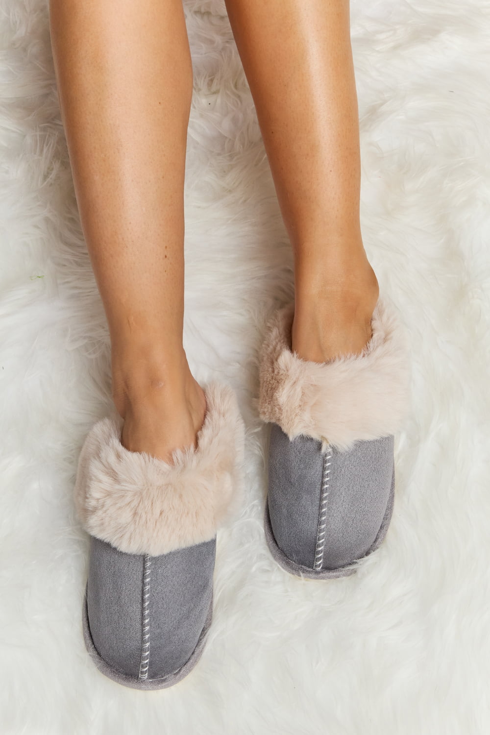 grey slide slippers 